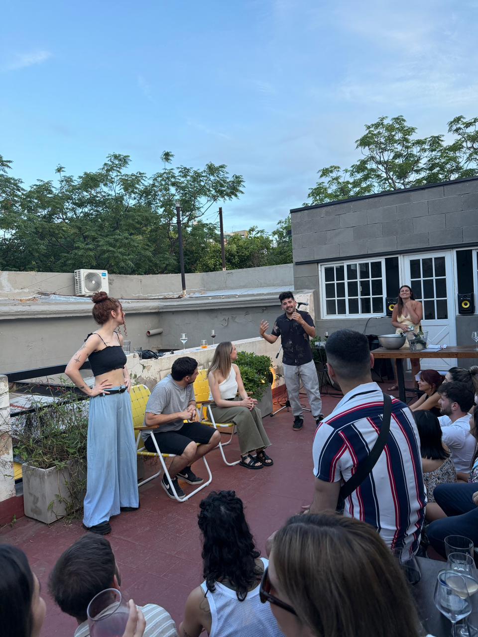 Impro Sessions - show en terraza al atardecer
